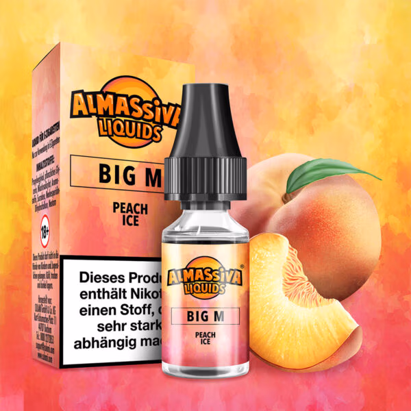 Al Massiva Liquid Big M: Pfirsichfarbenes Liquid mit Pfirsichgeschmack und Ice vor Pfirsichen und Verpackung mit Nikotinwarnung.